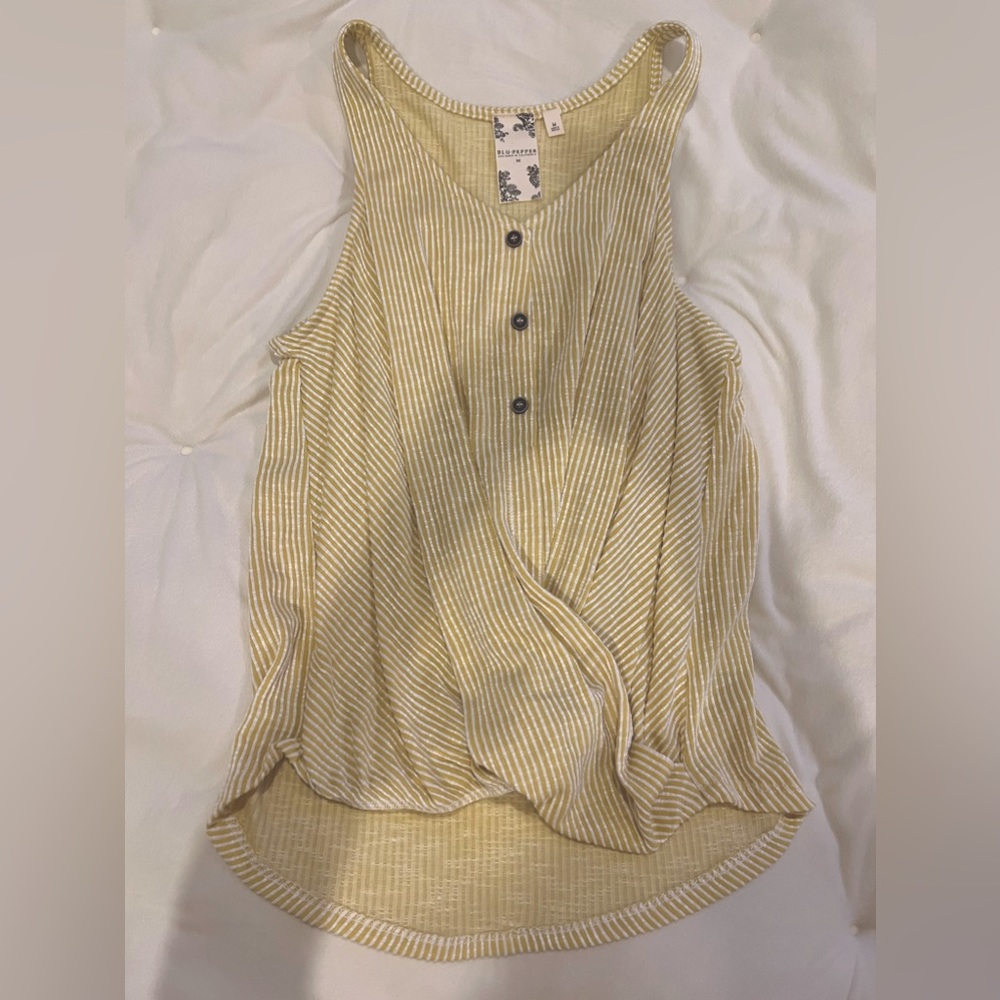 Blu•pepper loose fitting yellow tank